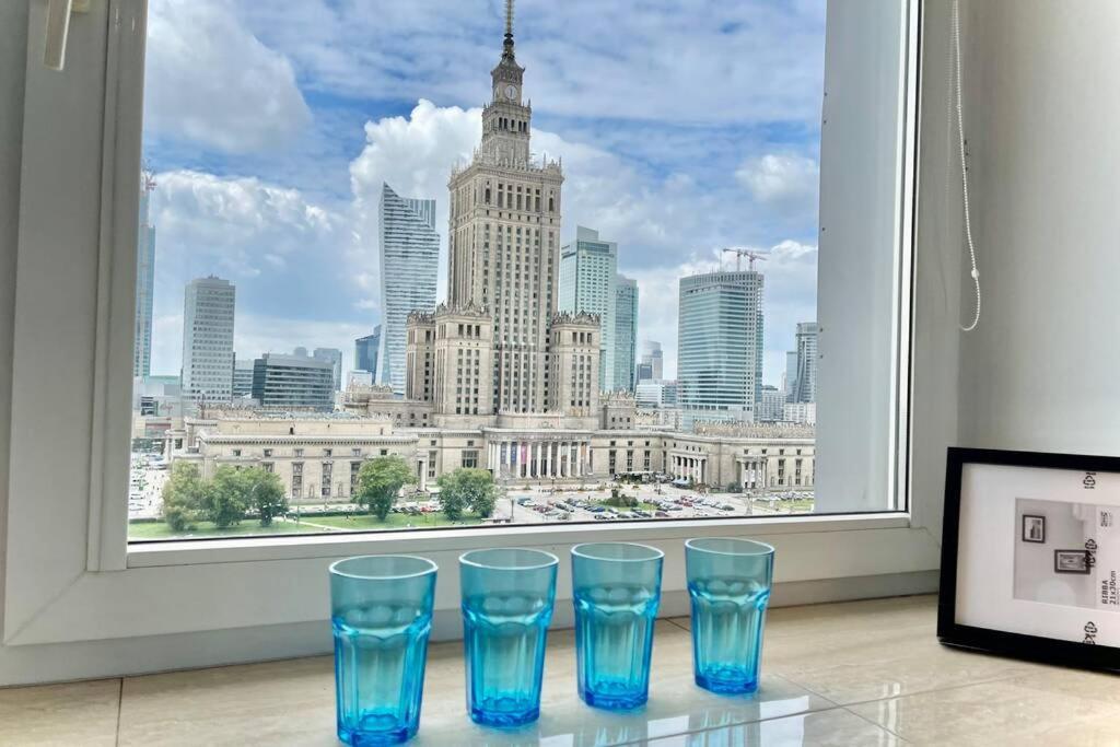 Sawa Apartment 2Xmetro Wifi 500 Mbs 50'Tv Netflix Hbo Appletv+ Warsaw Exterior photo