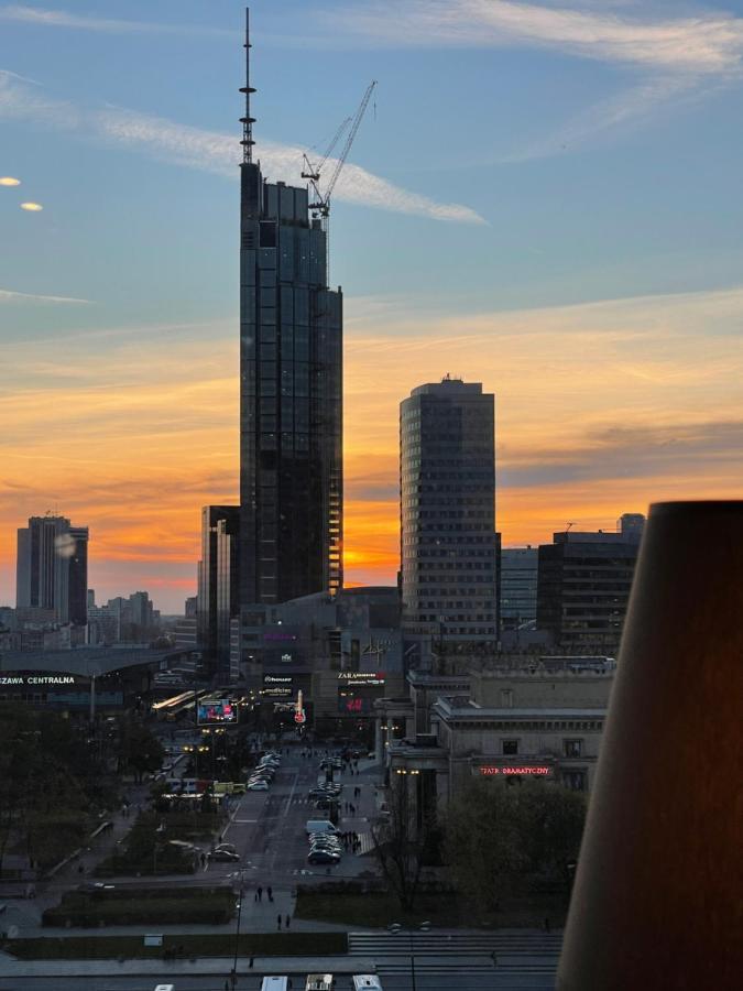 Sawa Apartment 2Xmetro Wifi 500 Mbs 50'Tv Netflix Hbo Appletv+ Warsaw Exterior photo